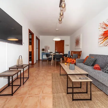 Luxury Ocean Views *