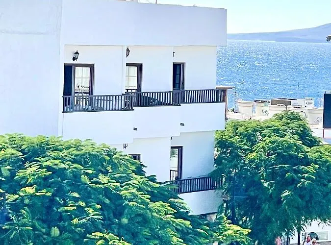 Luxury Ocean Views *